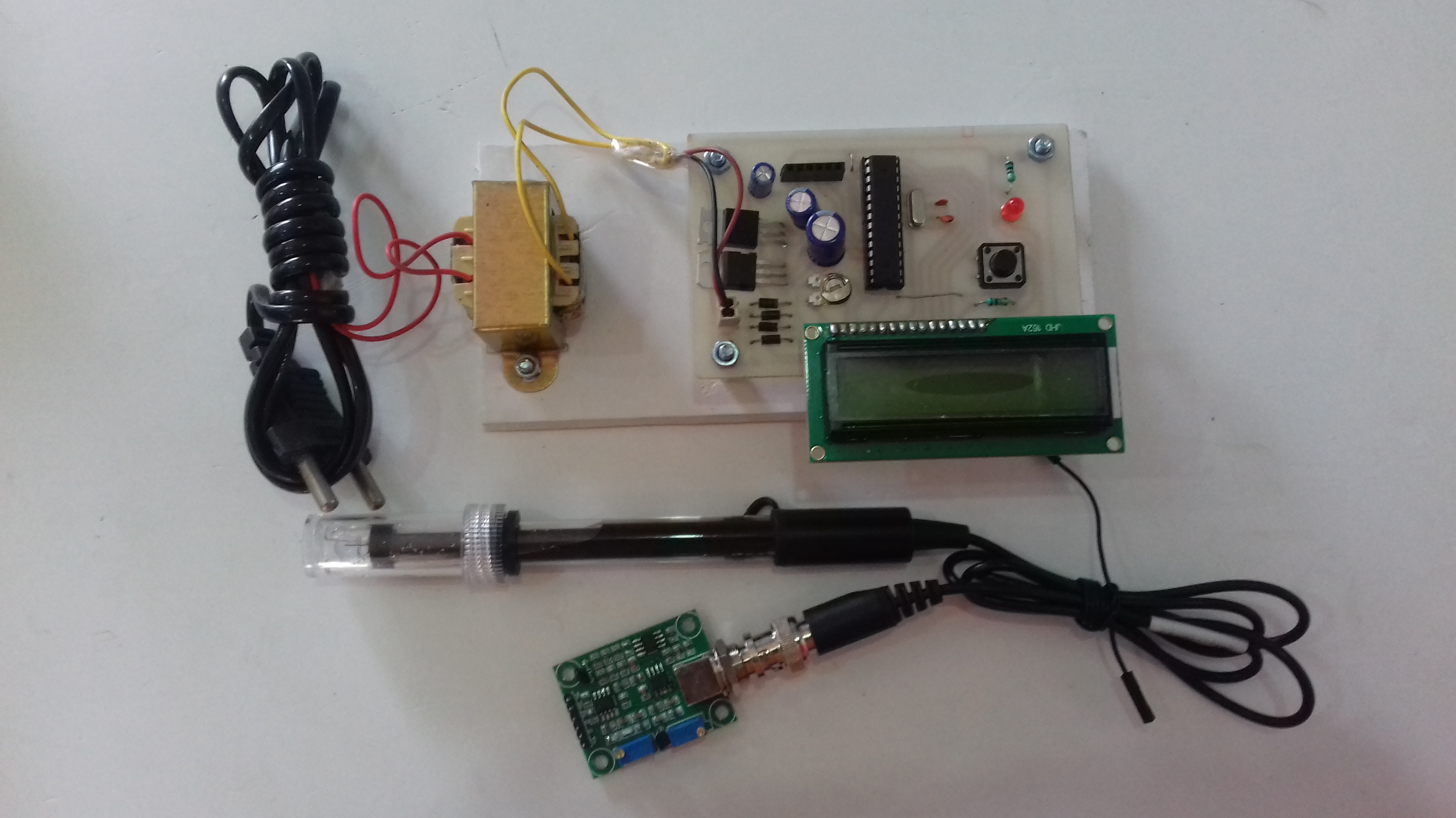 PH LEVEL MEASUREMENT USING ARDUINO - Electrosal