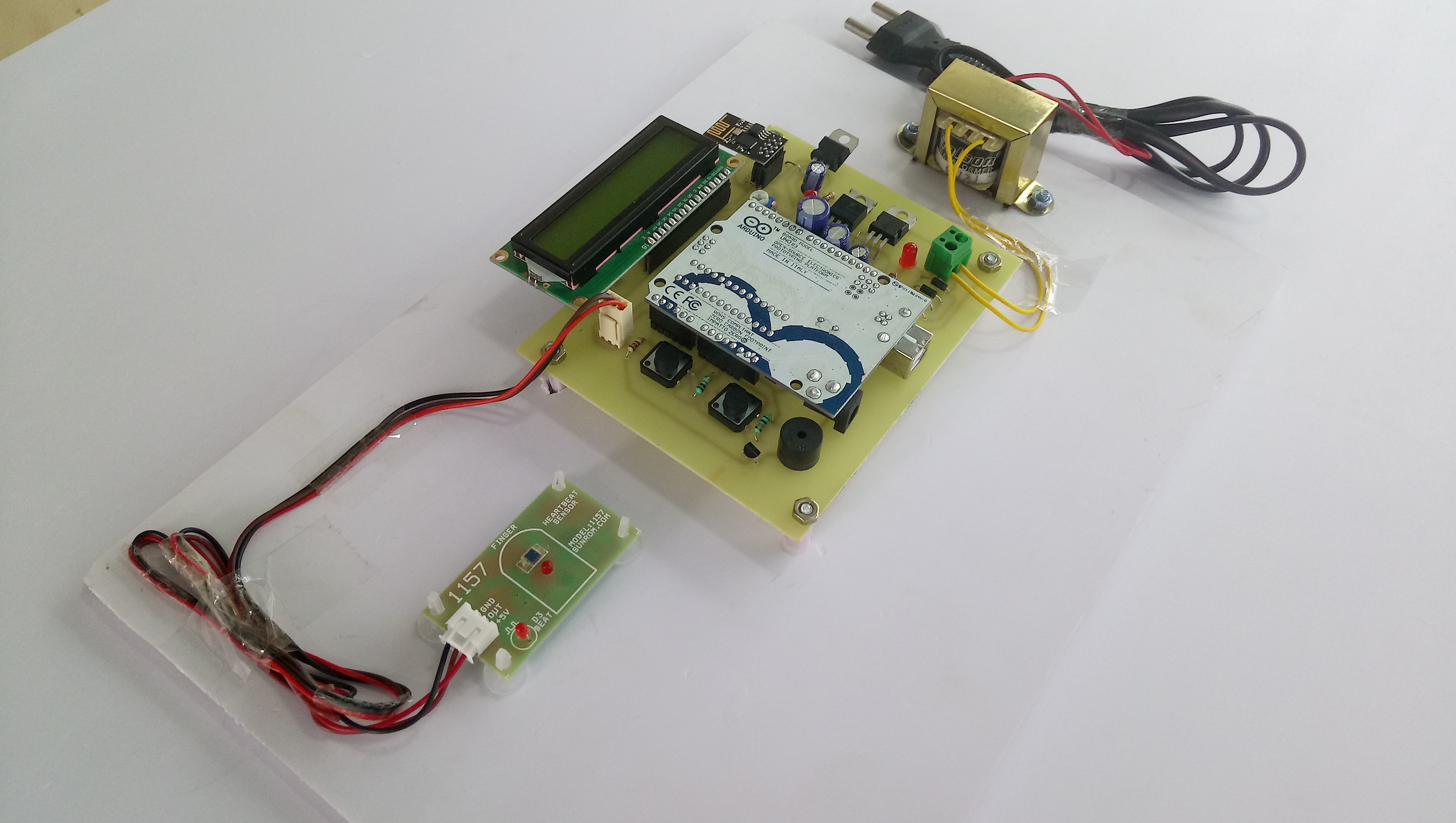 HEARTBEAT MONITORING SYSTEM OVER IOT Circuit Diagram