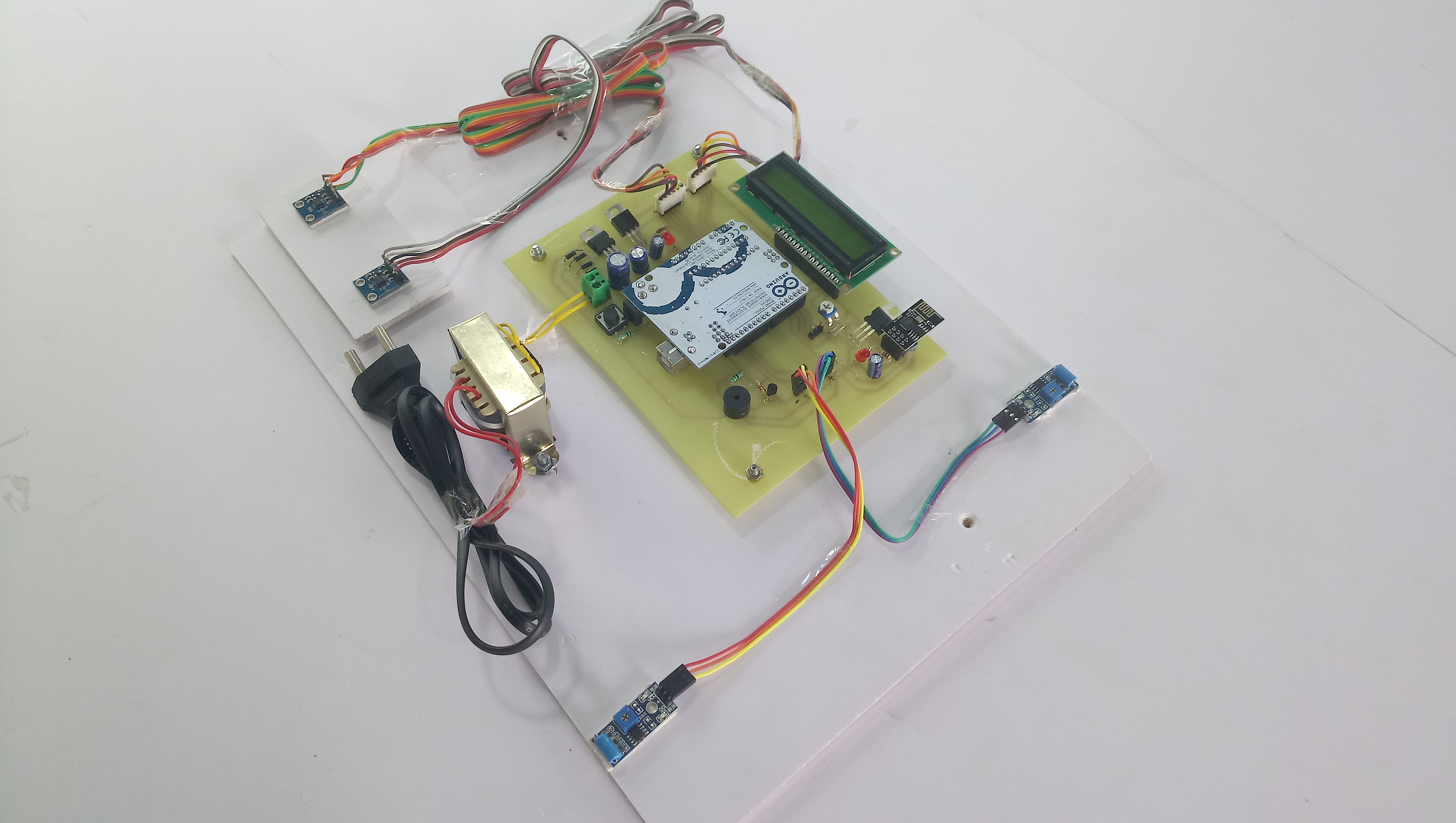 EARTHQUAKE DETECTION & ITโS MONITORING OVER IOT Circuit Diagram